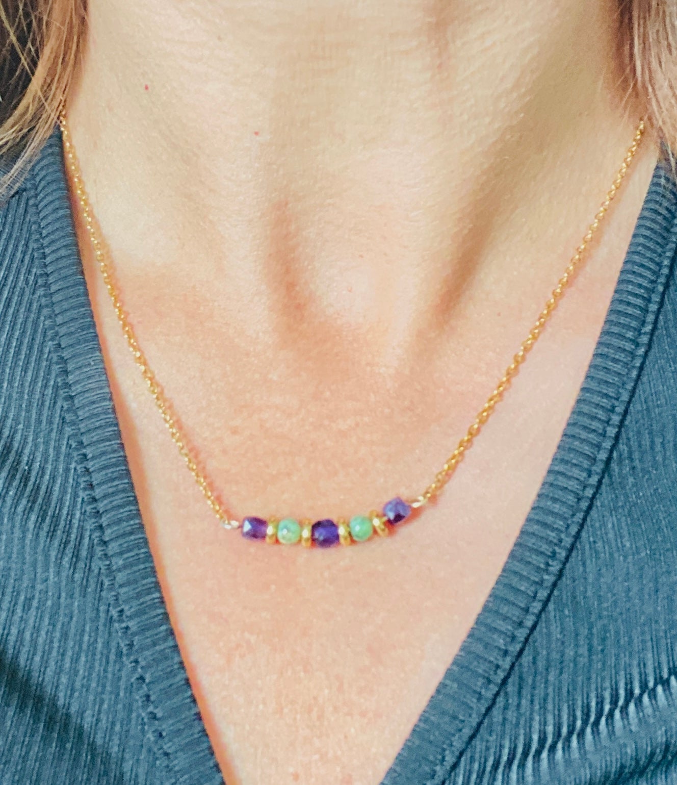 Collier « Précieuse » en pierre naturelle: Améthyste et Jaspe vert