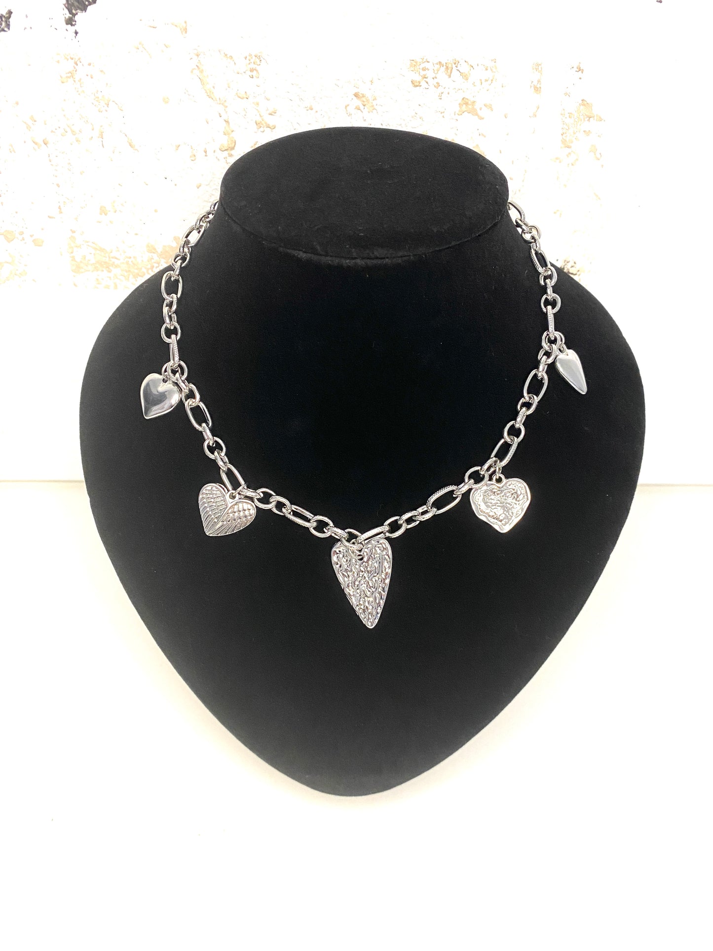 Collier « rebel love »