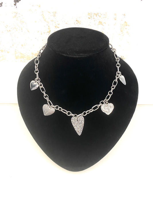 Collier « rebel love »