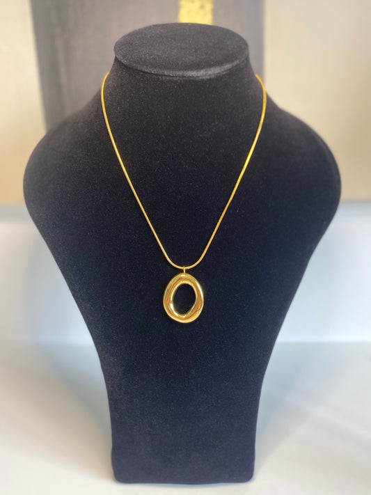 Collier Moderna